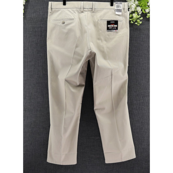 Dockers Men’s Signature Khaki Slim Fit Flex Flat Front Tan Khaki Sz 38X29 NEW - Picture 2 of 13